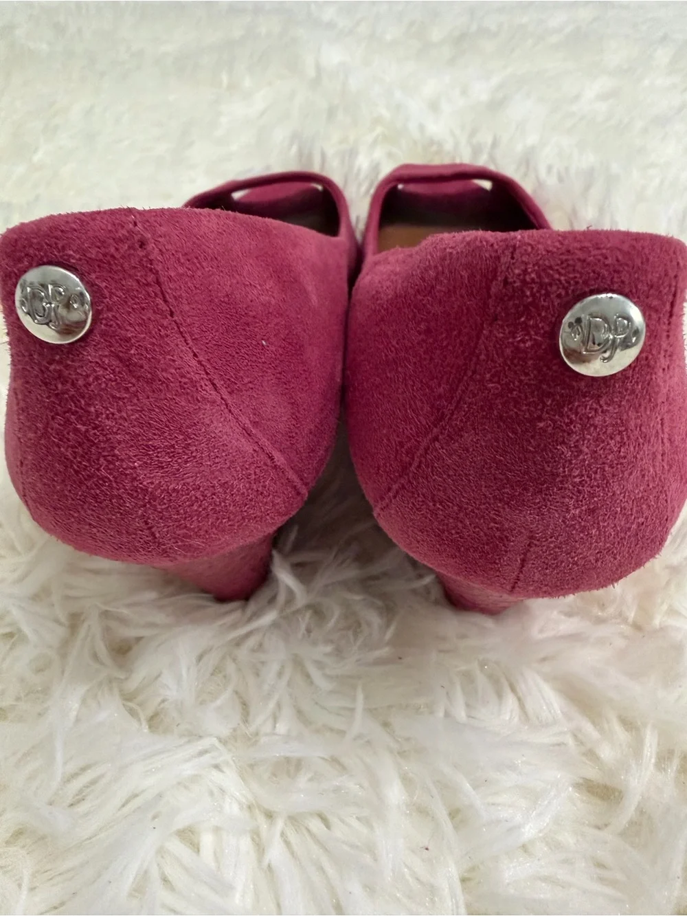 Donald J. Pliner Women’s Suede Wedge Open Toe Pump Shoes Size 8M Berry Pink‎